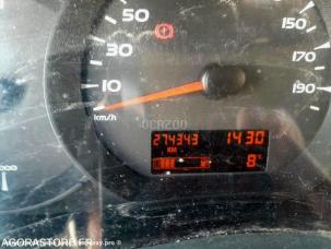 Fourgon avec parois et toit rigide Renault Kangoo