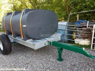 Citerne, cuve, tonne à eau nc