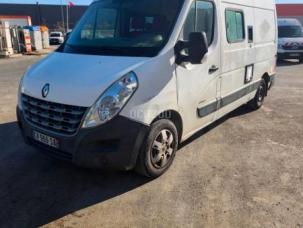 Fourgon avec parois et toit rigide Renault Master