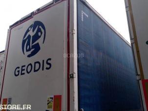 Carrosserie à parois latérales souples coulissantes (PLSC) Krone