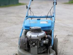 Tondeuse Gaby             TRS 152 JS