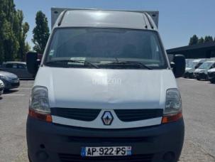 Fourgon avec parois et toit rigide Renault Master