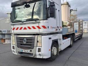 Pour semi-remorque Renault Magnum