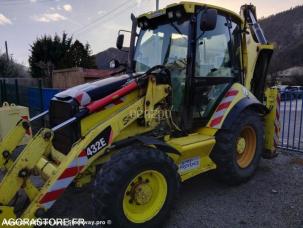 Tractopelle rigide Caterpillar 432E