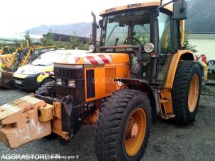 Tracteur agricole nc 6220