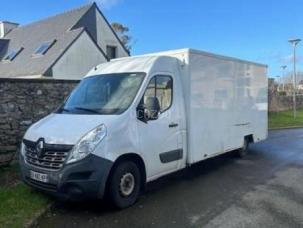 Fourgon avec parois et toit rigide Renault Master
