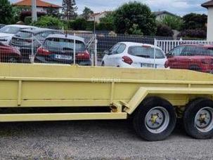 Porte-engins Louault r2c1a