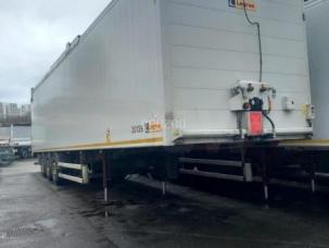Fourgon bâché avec parois rigides nc FMA