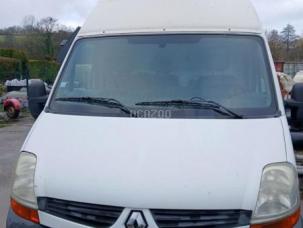 Fourgon avec parois et toit rigide Renault Master