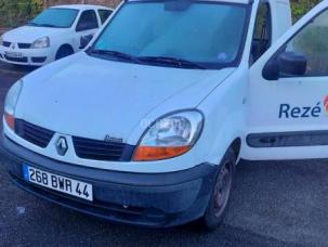 Fourgon avec parois et toit rigide Renault Kangoo
