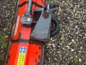 Broyeur de branches nc 135