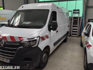 Fourgon avec parois et toit rigide Renault Master
