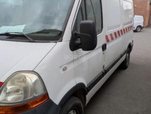 Fourgon avec parois et toit rigide Renault Master