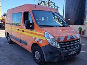 Fourgon avec parois et toit rigide Renault Master