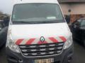 Fourgon avec parois et toit rigide Renault Master