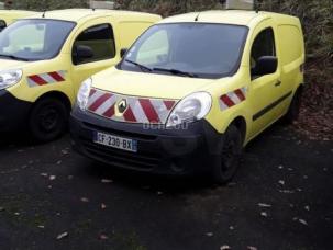 Fourgon avec parois et toit rigide Renault Kangoo