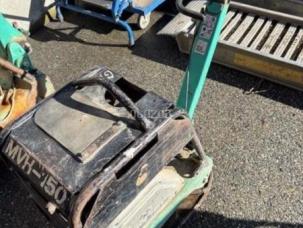 Compacteur à main Mikasa MVH-150D