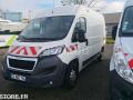 Fourgon avec parois et toit rigide Peugeot Boxer