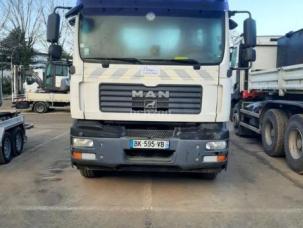 Benne basculante de chantier et de TP MAN 18.284