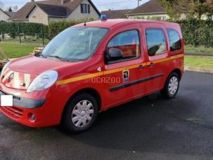 Fourgon avec parois et toit rigide Renault