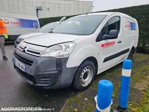 Fourgon avec parois et toit rigide Citroën Berlingo
