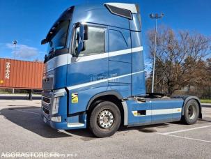 Pour semi-remorque Volvo FH