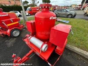 Fourgon bâché avec parois rigides nc F1142