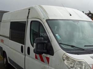 Fourgon avec parois et toit rigide Citroën Jumper