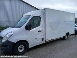 Fourgon avec parois et toit rigide Renault Master