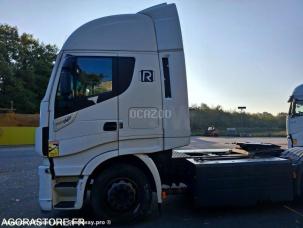 Pour semi-remorque Iveco 440S42