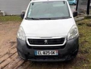 Fourgon avec parois et toit rigide Peugeot Partner