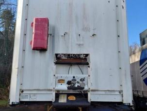 Carrosserie à parois latérales souples coulissantes (PLSC) Krone