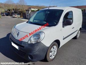 Fourgon avec parois et toit rigide Renault Kangoo