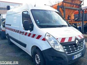 Fourgon avec parois et toit rigide Renault Master