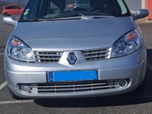 Fourgonnette dérivée de VP Renault Megane