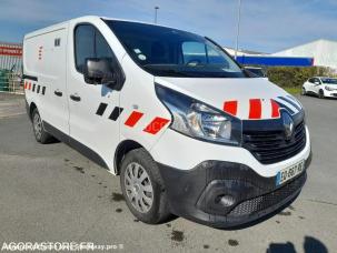 Fourgon avec parois et toit rigide Renault Trafic