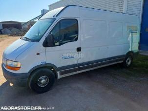 Fourgon avec parois et toit rigide Renault Master