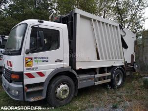 Benne à ordure ménagères Mercedes Atego