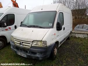 Fourgon avec parois et toit rigide Citroën Jumper