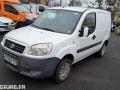 Fourgon avec parois et toit rigide Fiat DOBLO