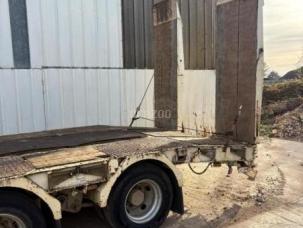 Fourgon bâché avec parois rigides Kaiser ROBUSTE KAISER