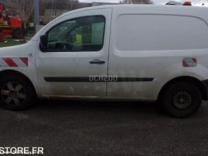 Fourgon avec parois et toit rigide Renault Kangoo