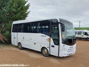 Autobus Isuzu Turquoise