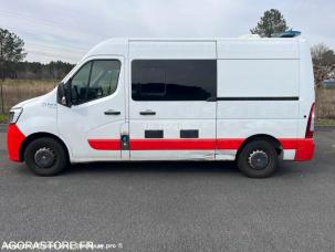 Fourgon avec parois et toit rigide Renault Master