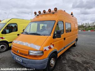 Fourgon avec parois et toit rigide Renault Master