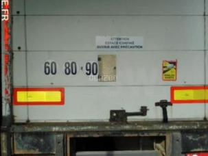 Fourgon avec parois et toit rigide SRT FOURGON