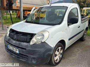 Fourgon avec parois et toit rigide Renault Kangoo