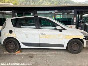 Fourgonnette dérivée de VP Renault Megane