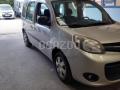 Fourgon avec parois et toit rigide Renault Kangoo