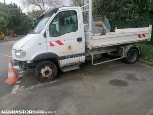 Benne basculante de chantier et de TP Renault Mascott